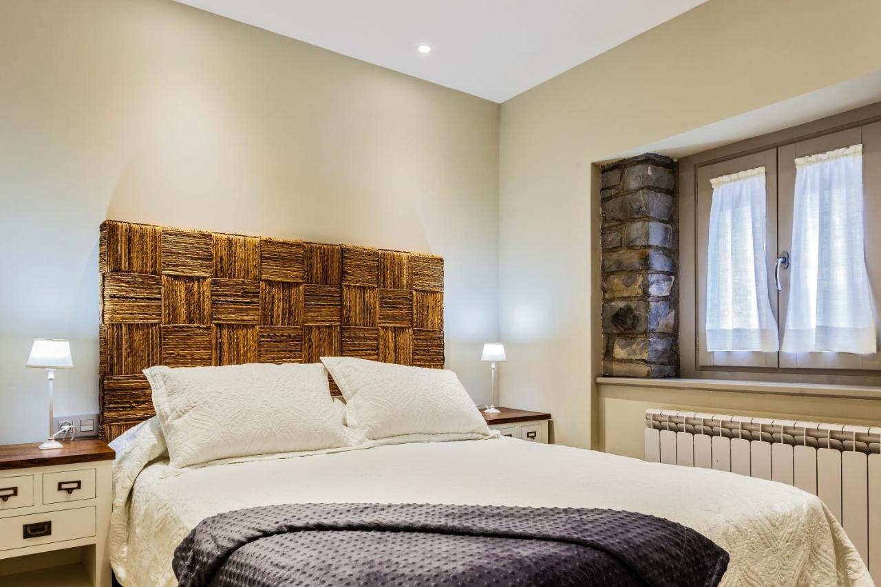 Casa Rios Hotel Биескас Екстериор снимка